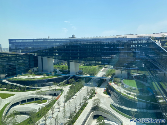 云开体育总用大地积8万多普通米-开云官网切尔西赞助商(2024已更新(最新/官方/入口)